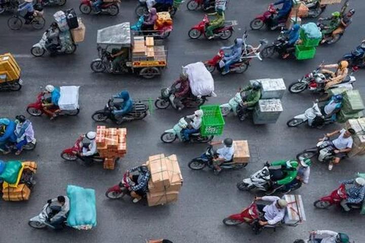 Hotspot Matrix: Biến Mua váy hoa mà không biết 4 thành cơ hội marketing đột phá